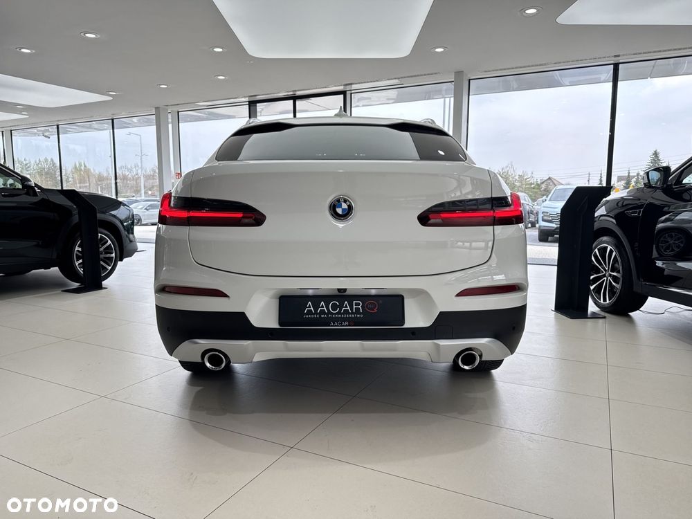 BMW X4 - 4
