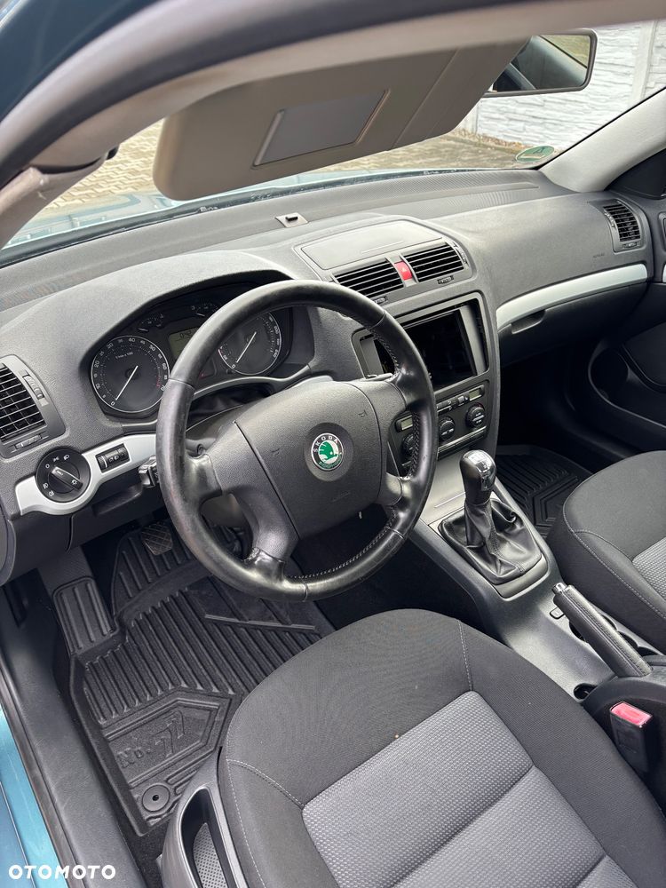 Skoda Octavia - 15