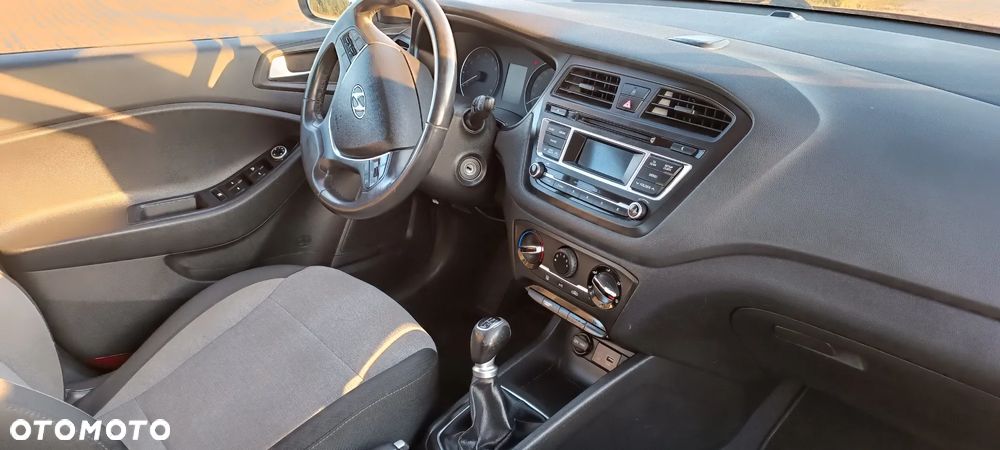 Hyundai i20 1.2 Comfort - 6