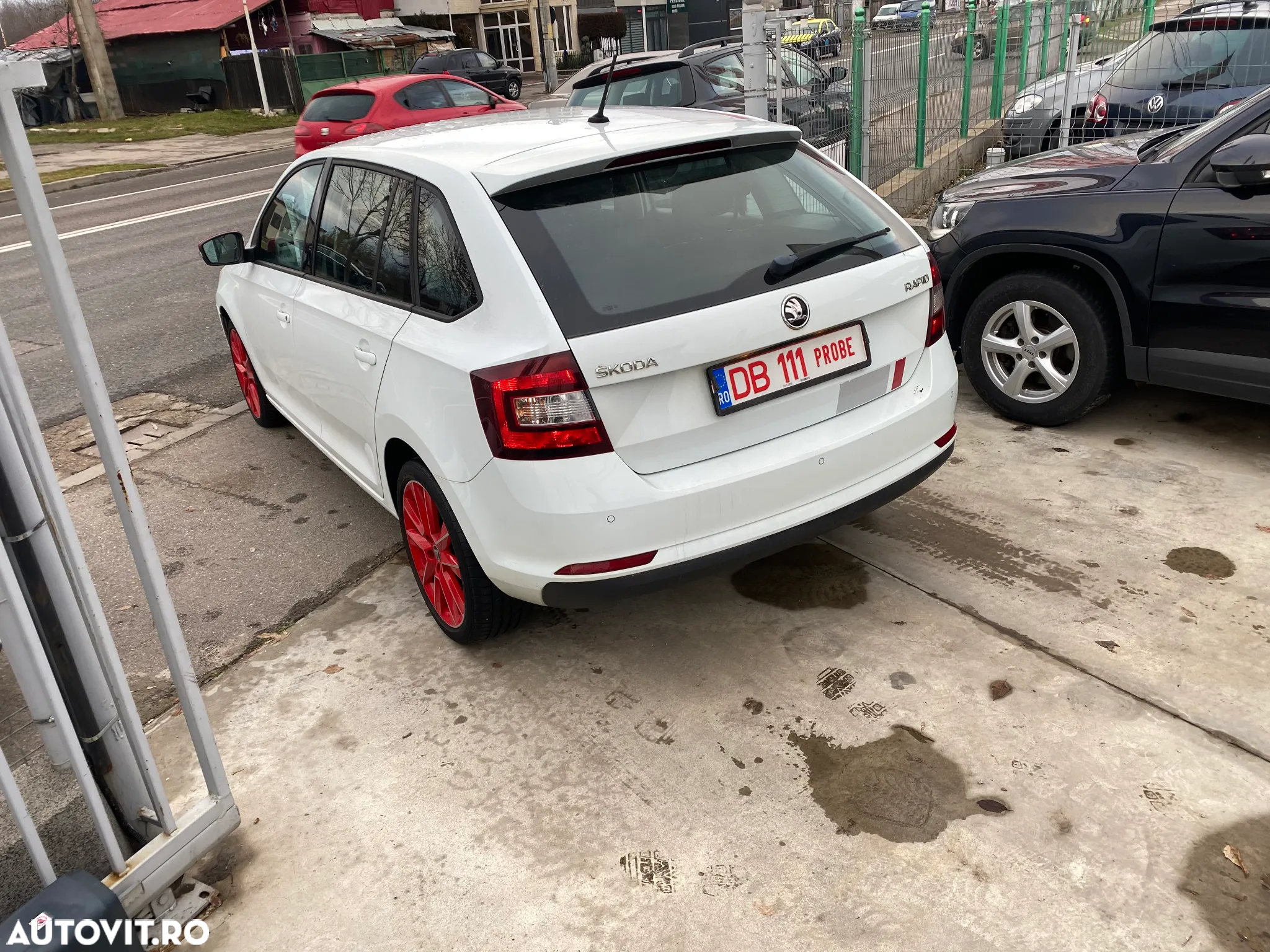 Skoda RAPID 1.2 TSI Ambition - 4