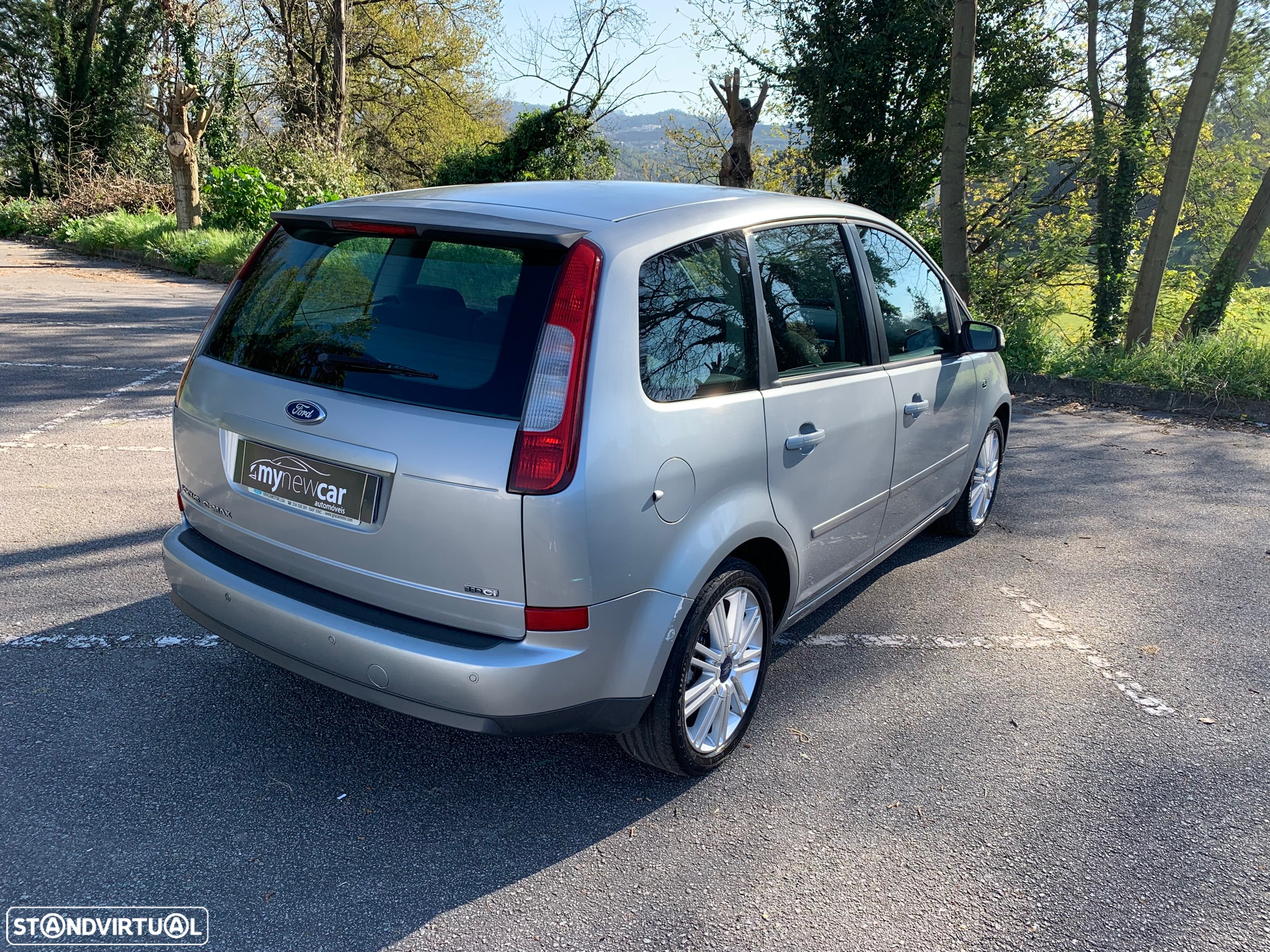 Ford Focus C-Max 1.6 TDCi Ghia - 11