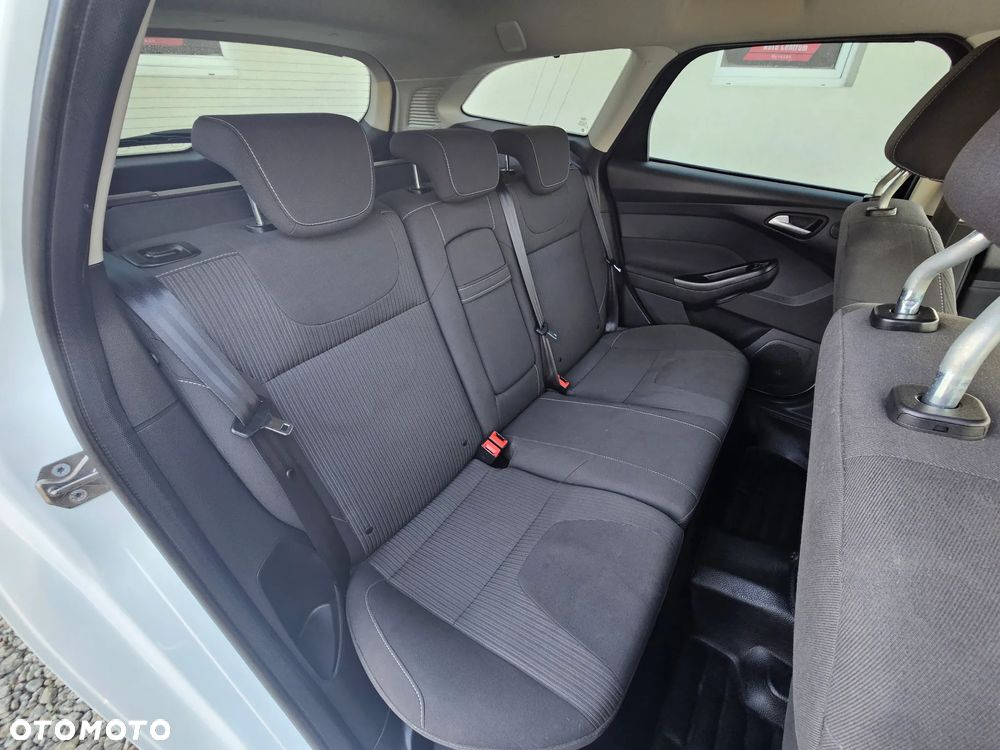 Ford Focus 2.0 TDCi Sport - 11