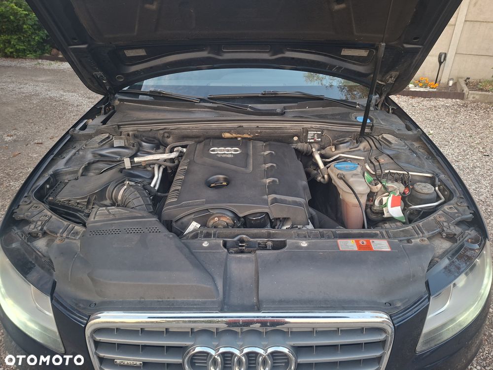 Audi A4 Limousine - 16