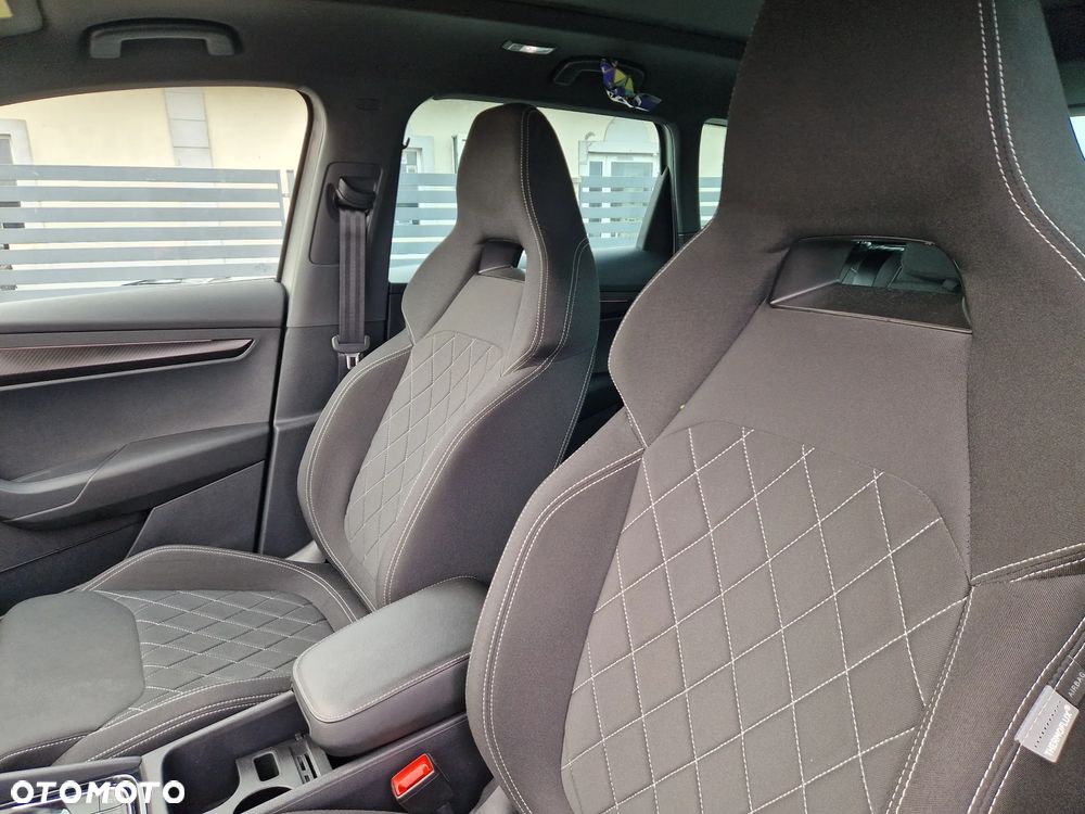 Skoda Karoq 2.0 TDI SCR 4x4 Sportline DSG - 20