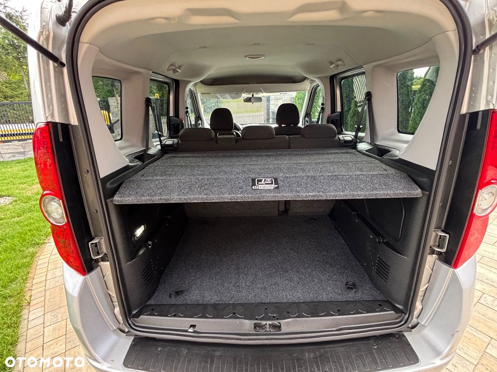 Fiat Doblo 1.4 16V Dynamic - 26