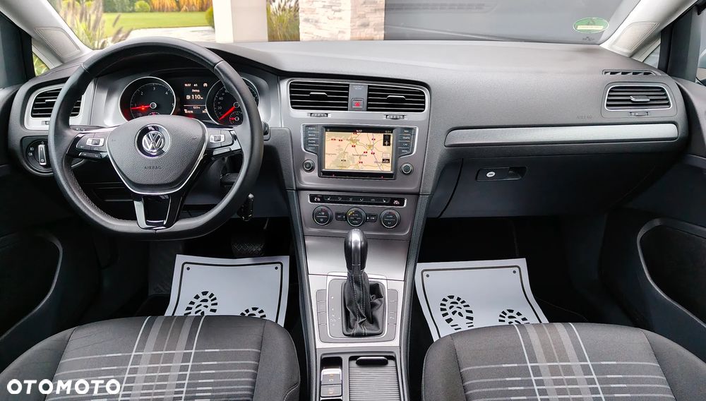 Volkswagen Golf 1.6 TDI BlueMotion Technology DSG Lounge - 20