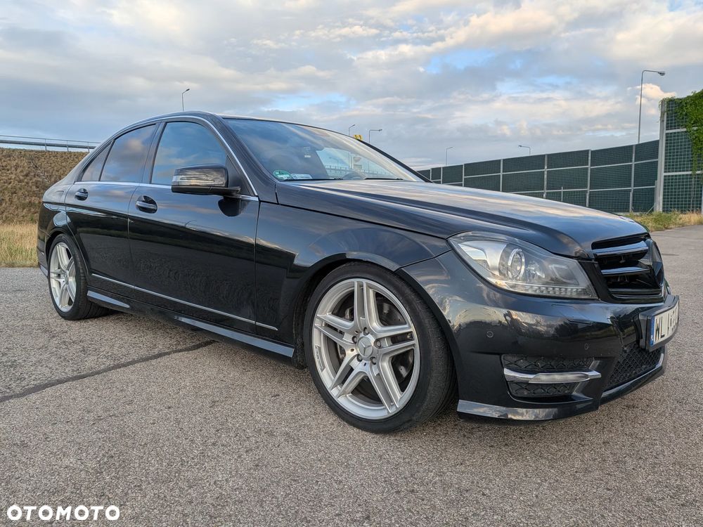 Mercedes-Benz Klasa C 350 CDI BlueEff Avantgarde - 2