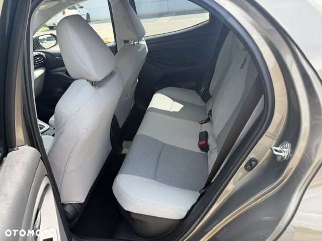 Toyota Yaris - 6