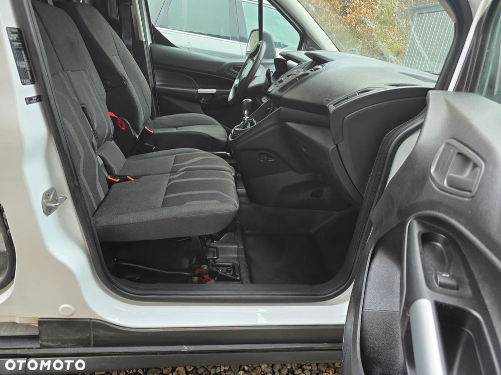 Ford Transit Connect - 9