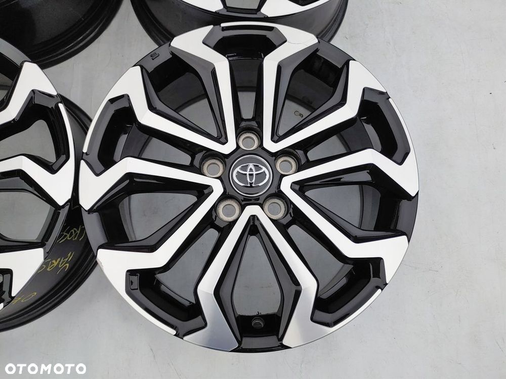 FELGI TOYOTA COROLLA E16 AURIS YARIS CROSS 17 ORYGINAŁ - 4