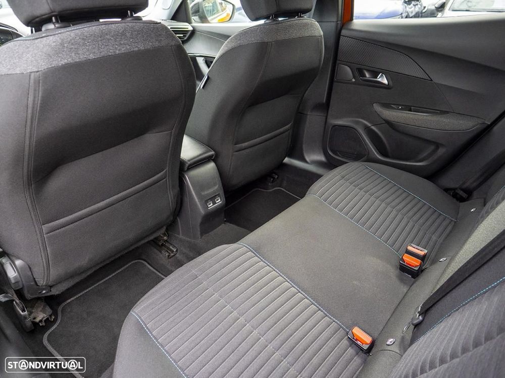 Peugeot e-2008 50 kWh Style - 26