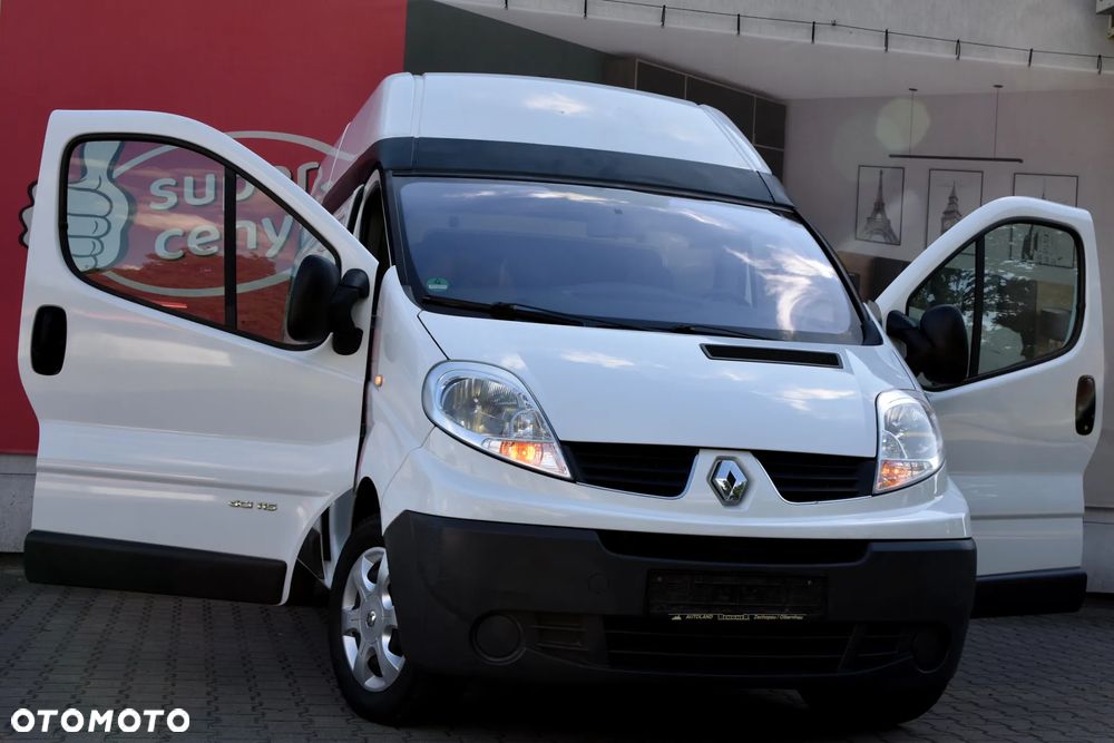 Renault Trafic - 11