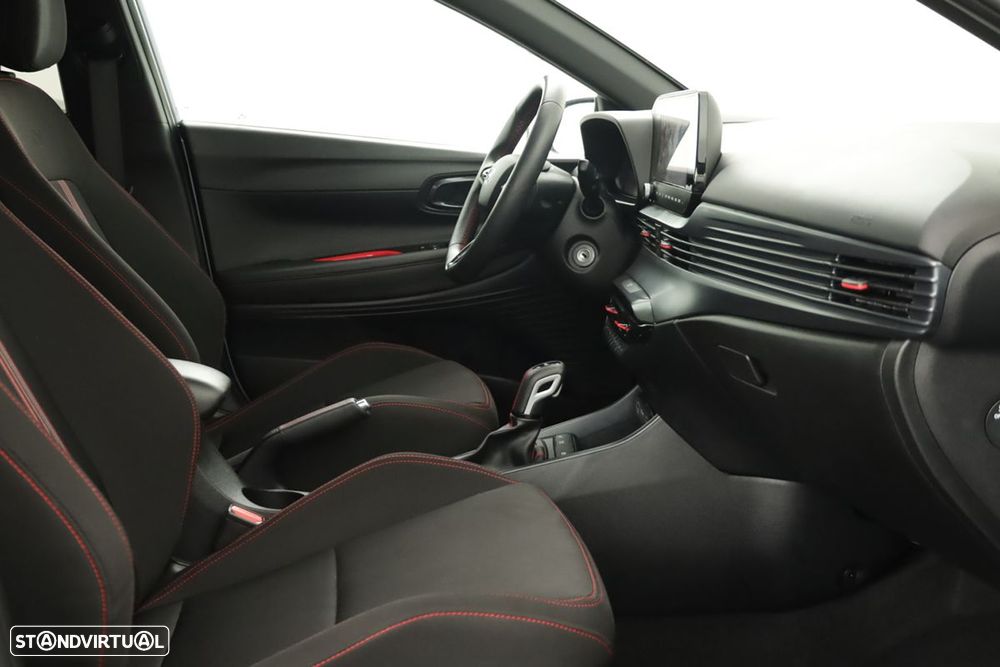 Hyundai i20 - 23