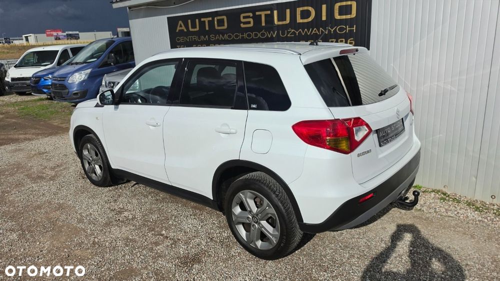 Suzuki Vitara - 3