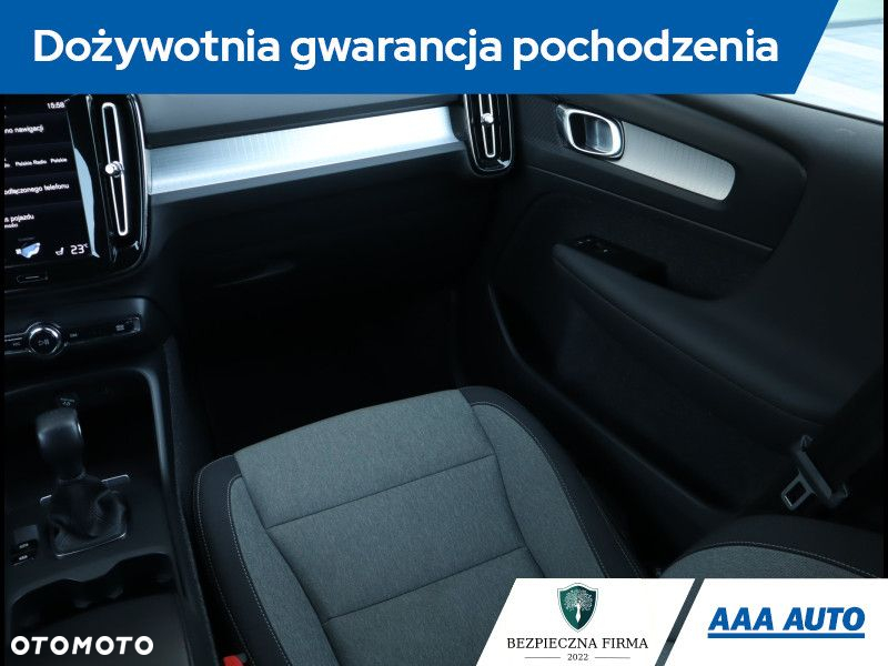 Volvo XC 40 - 9