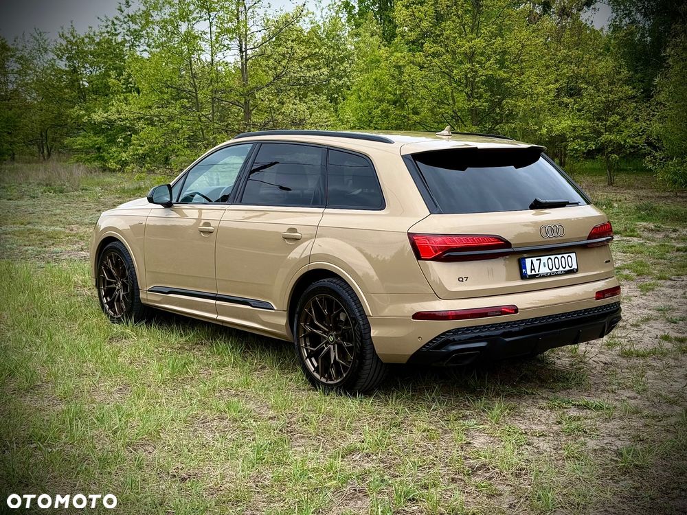 Audi Q7 ver-45-tdi-mhev-quattro-s-line-tiptr - 3