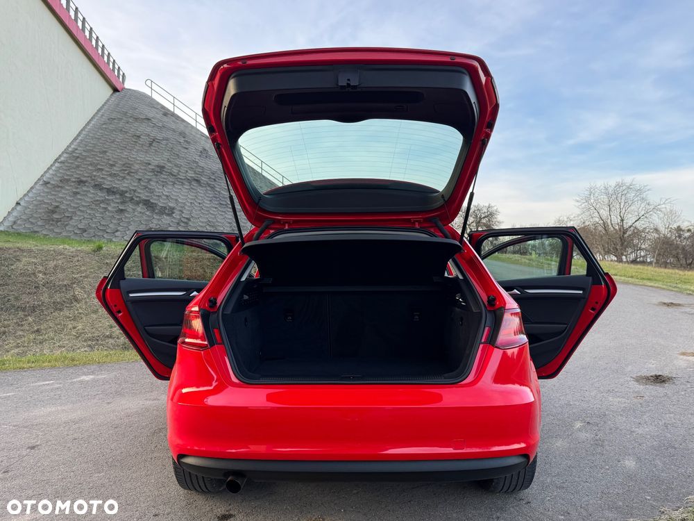 Audi A3 Sportback - 24