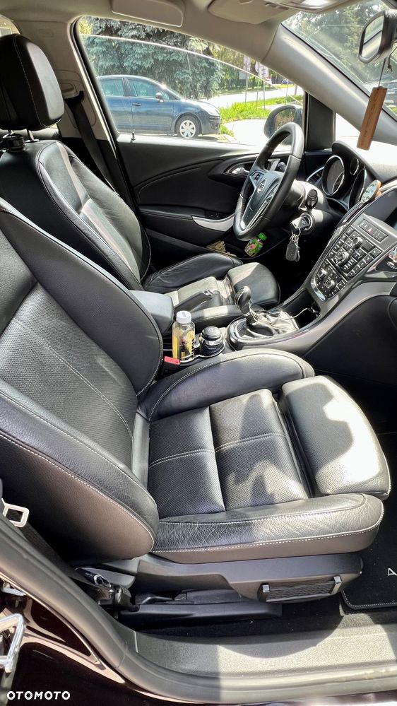 Opel Astra 1.7 CDTI Executive - 11