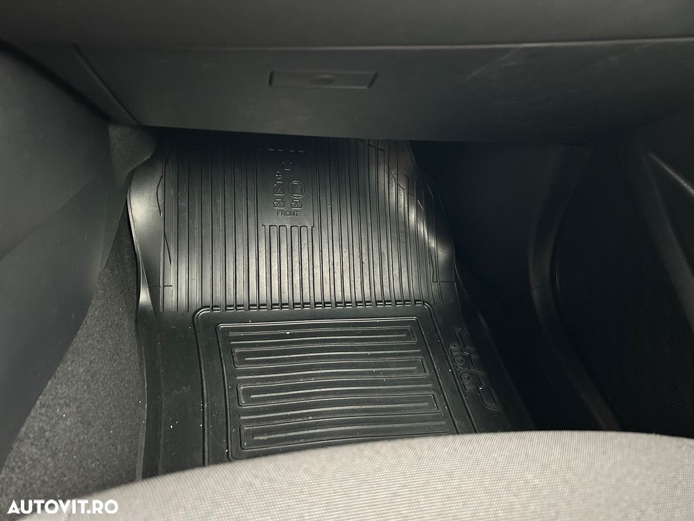 Toyota C-HR 1.8 HEV 140 CP 4x2 CVT Active - 19