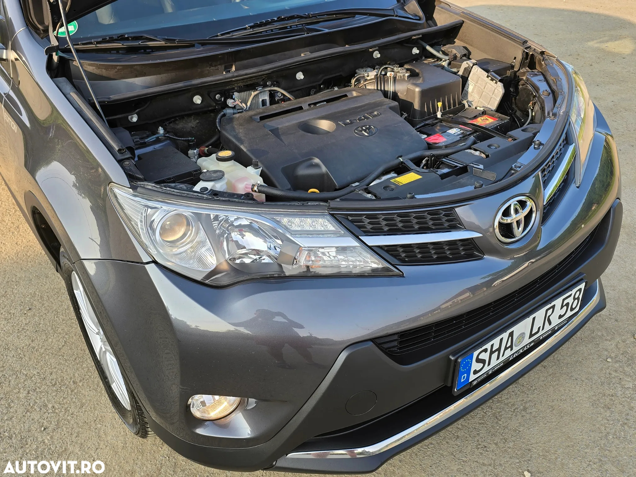 Toyota RAV4 2.2 D-4D 4x4 Edition - 38