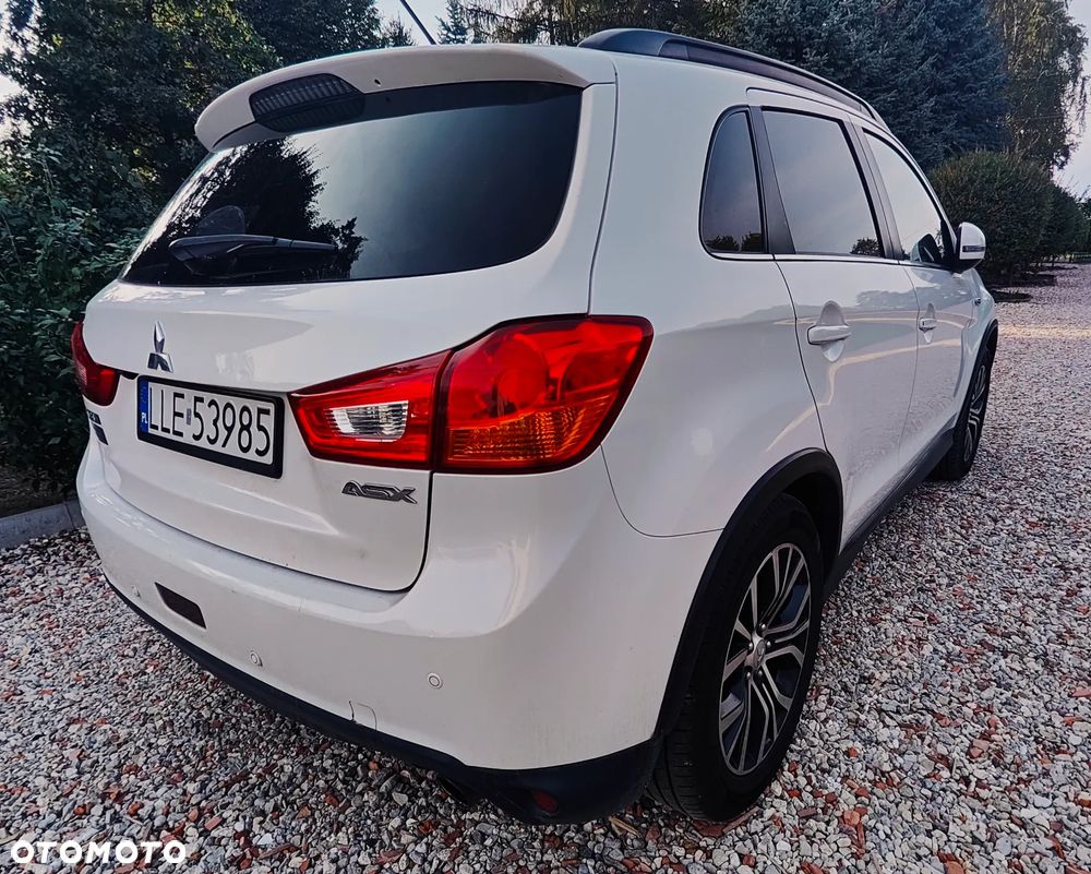 Mitsubishi ASX 1.6 Invite Navi - 9