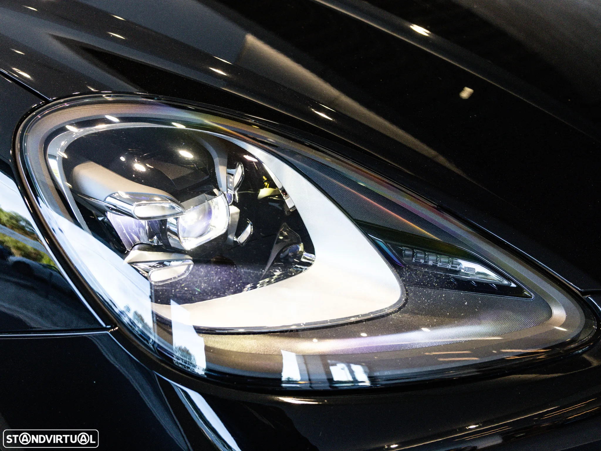 Porsche Cayenne E-Hybrid Platinum Edition - 14