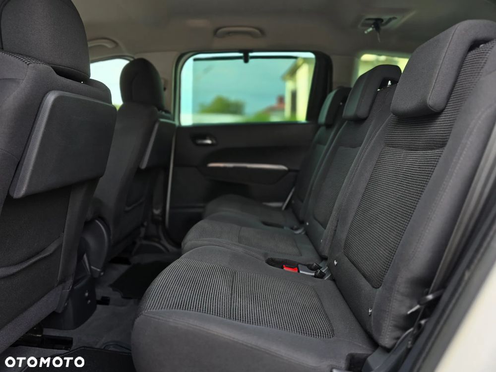 Peugeot 5008 - 16