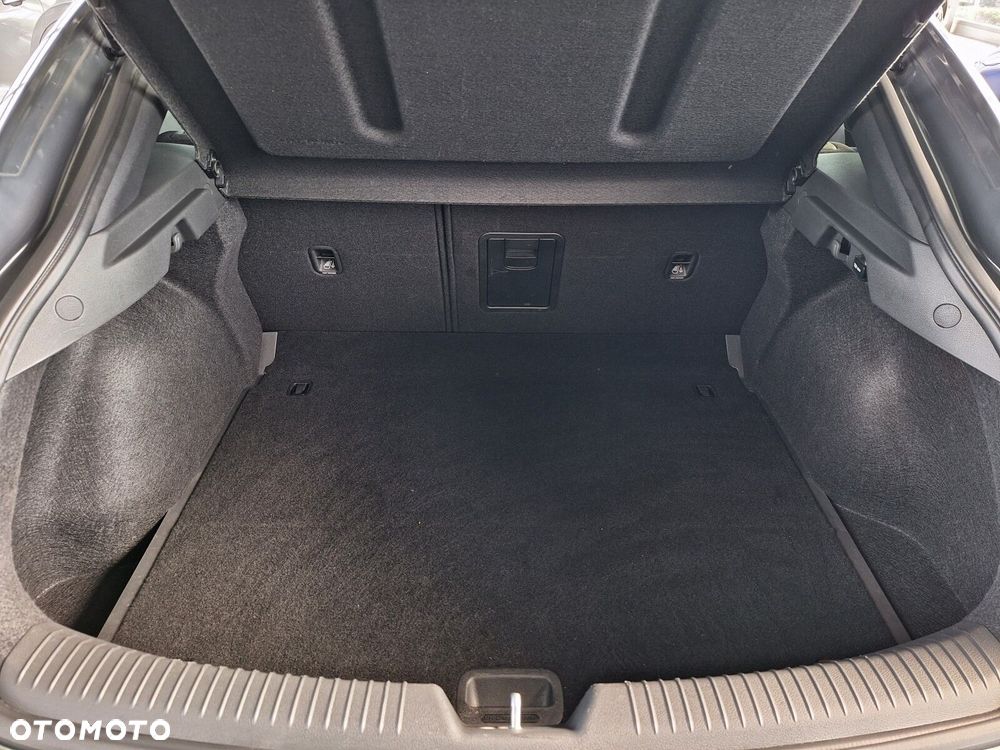 Hyundai i30 1.5 T-GDI 48V Smart DCT - 18