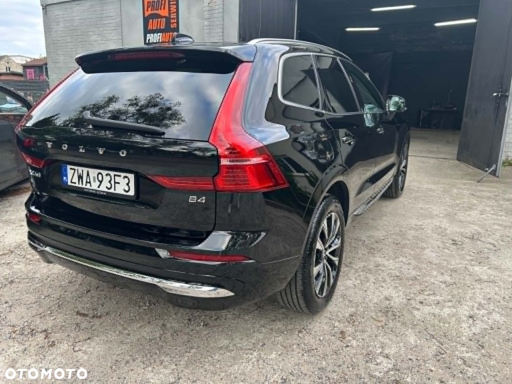 Volvo XC 60 B4 B Plus Bright - 5