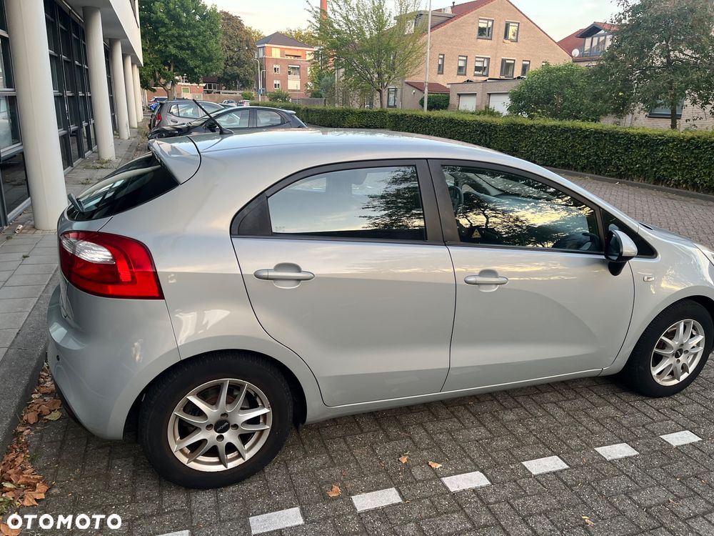 Kia Rio 1.4 M (klm) - 2