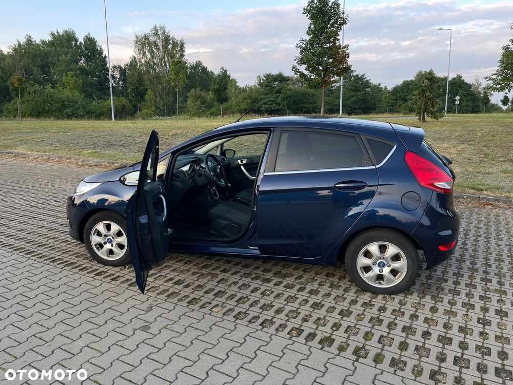 Ford Fiesta 1.6 TDCi Titanium X - 4