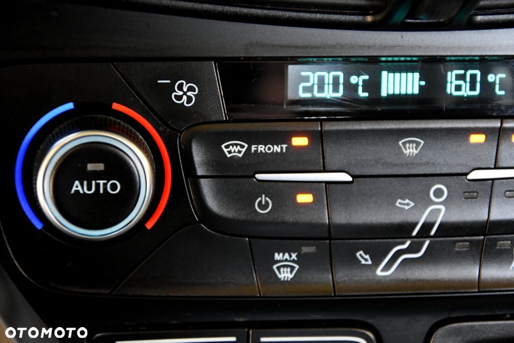 Ford C-MAX 2.0 TDCi Titanium ASS - 25