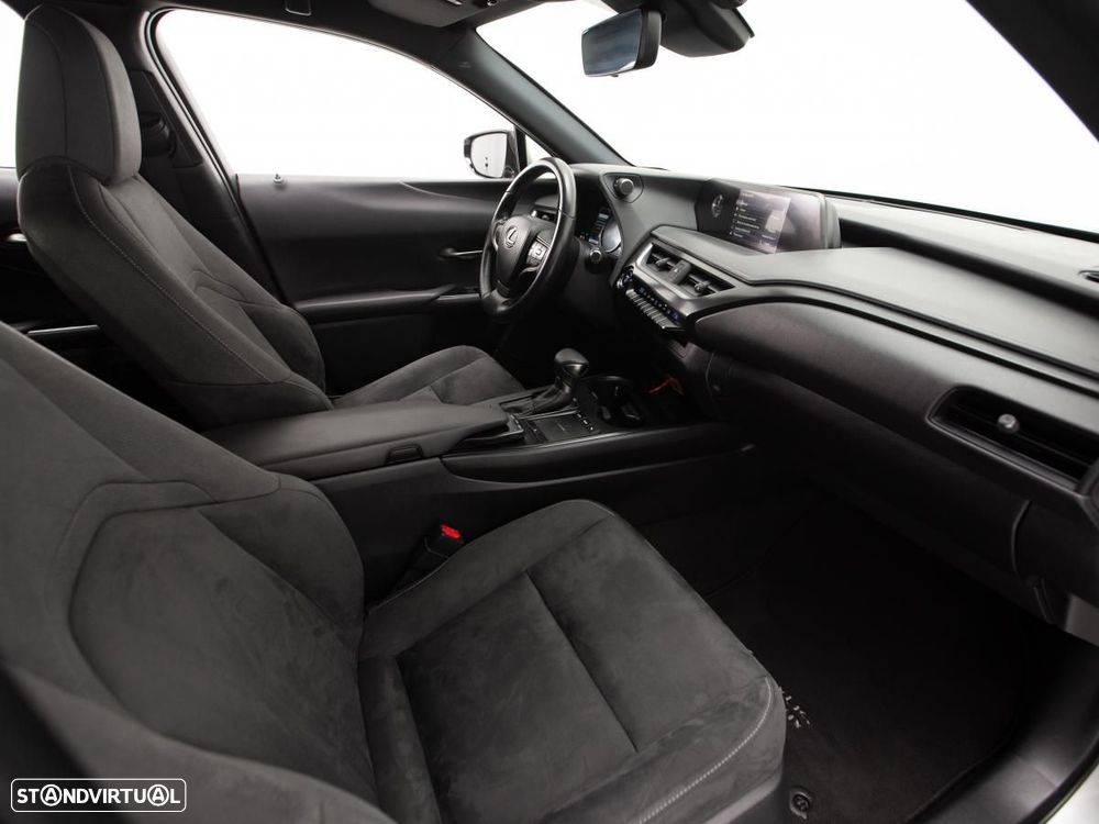 Lexus UX 250h Business - 10
