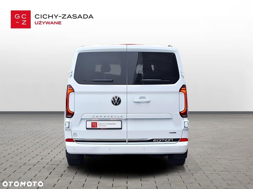 Volkswagen Caravelle - 9