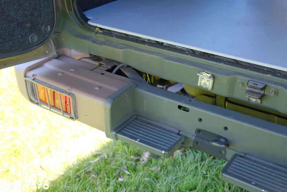 Toyota Land Cruiser - 18