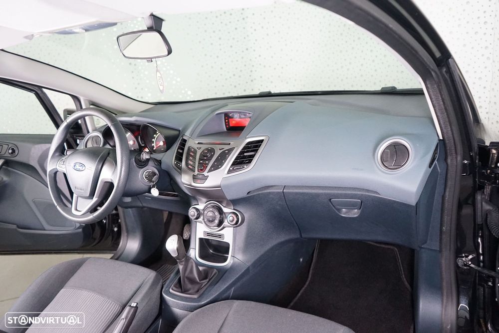 Ford Fiesta 1.25 Techno - 16