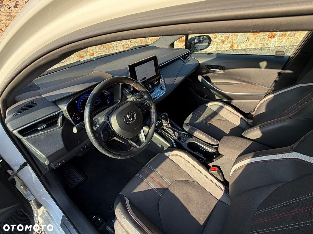 Toyota Corolla 1.8 Hybrid GPF GR Sport - 11
