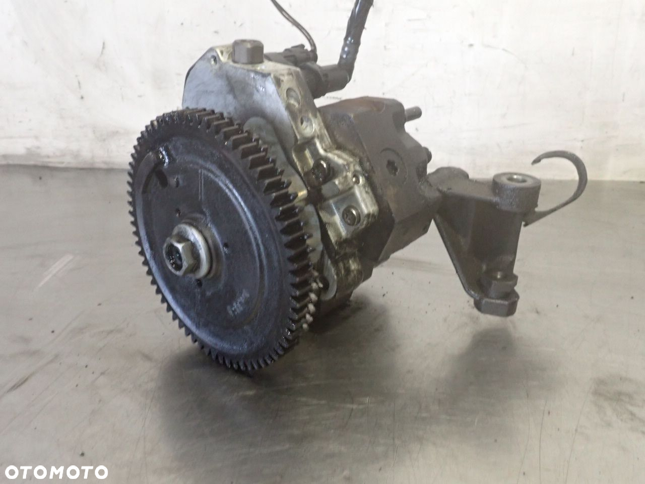 POMPA WTRYSKOWA RENAULT LAGUNA 2.2 8200170377 - 2