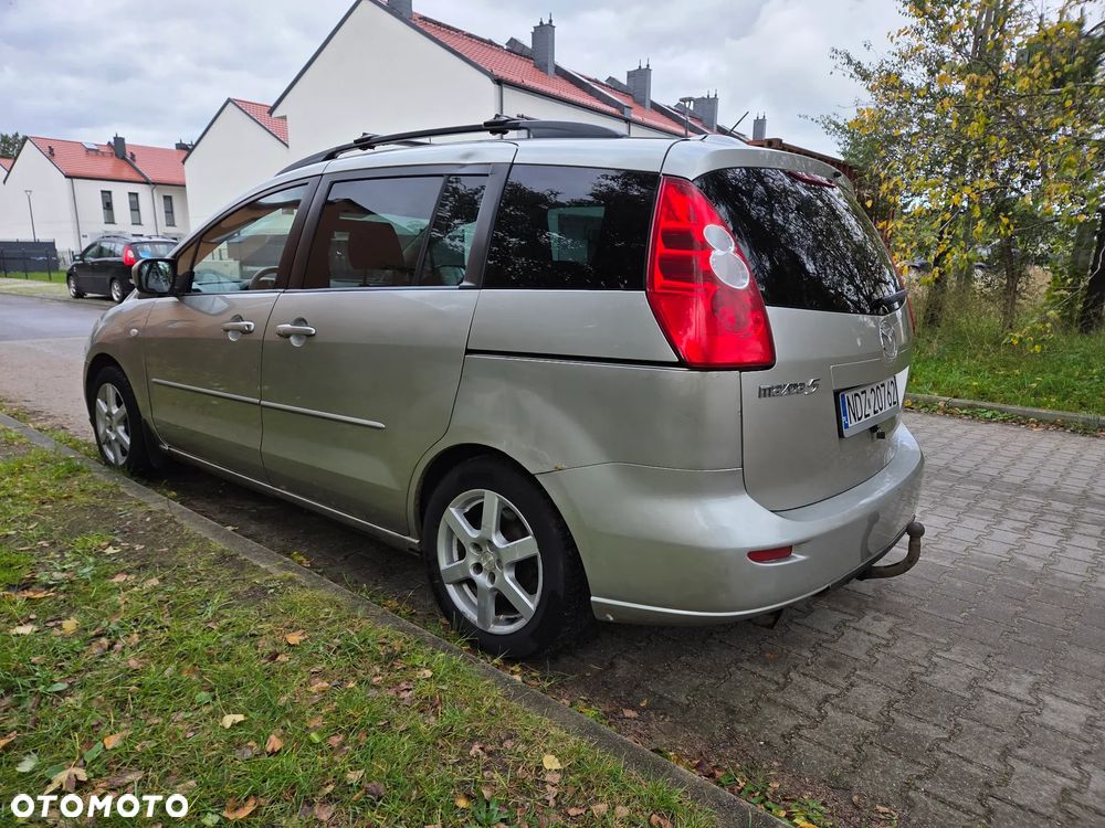 Mazda 5 2006 photo 3