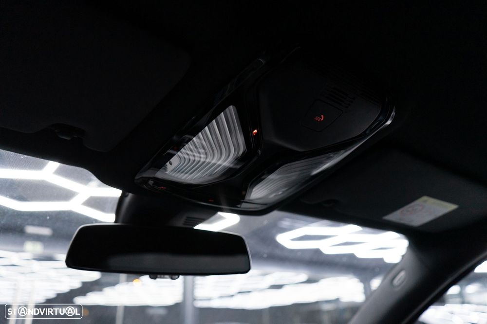 BMW 320 d Pack M Auto - 43