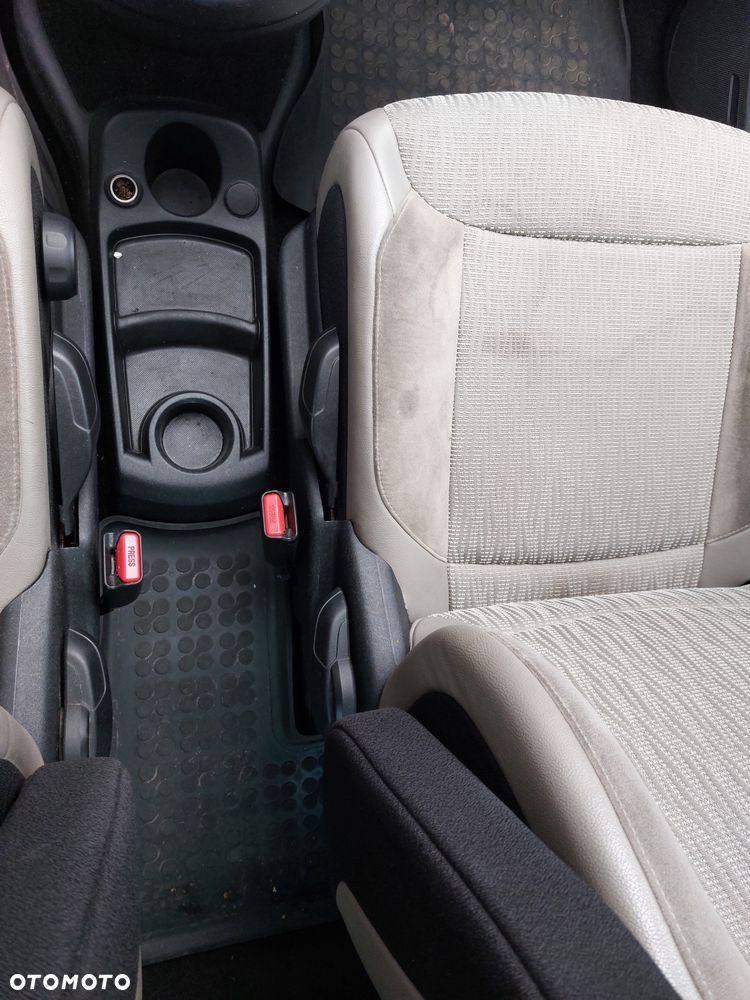 Citroën C4 Picasso 2.0 HDi Exclusive - 11