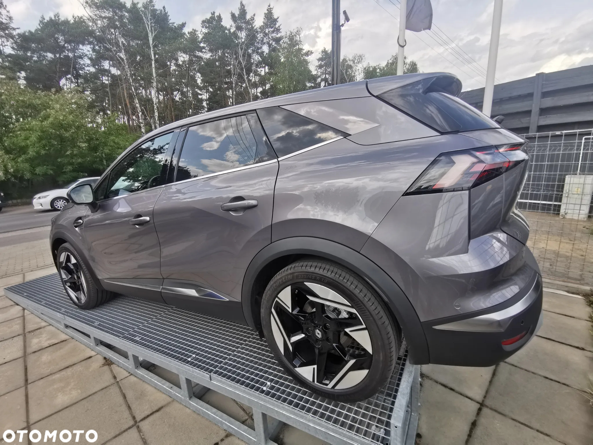Renault Symbioz 1.6 E-Tech Full Hybrid 145 Iconic - 11