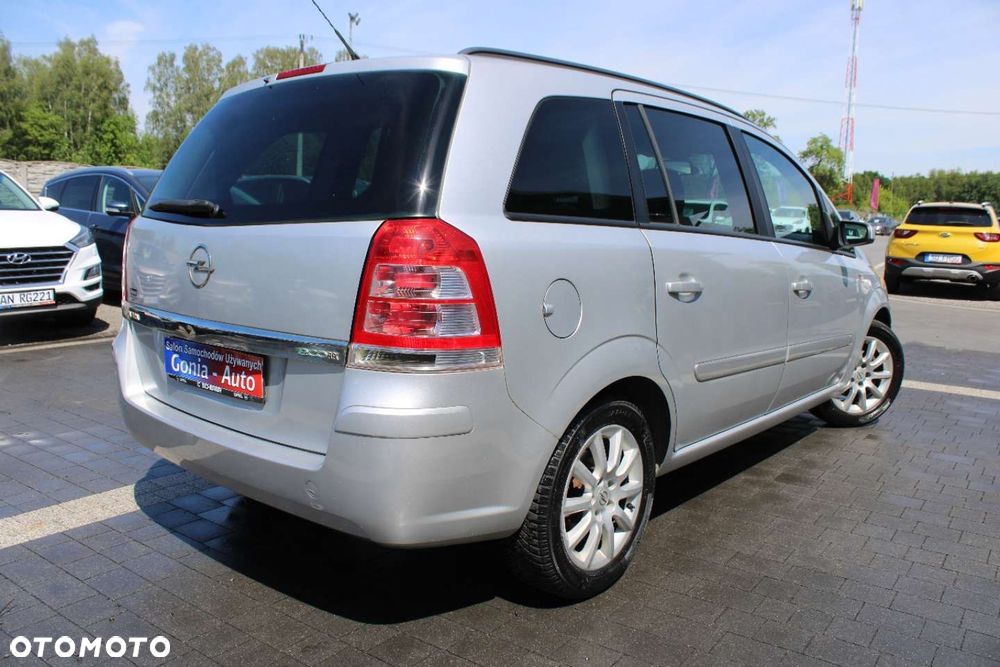 Opel Zafira - 6