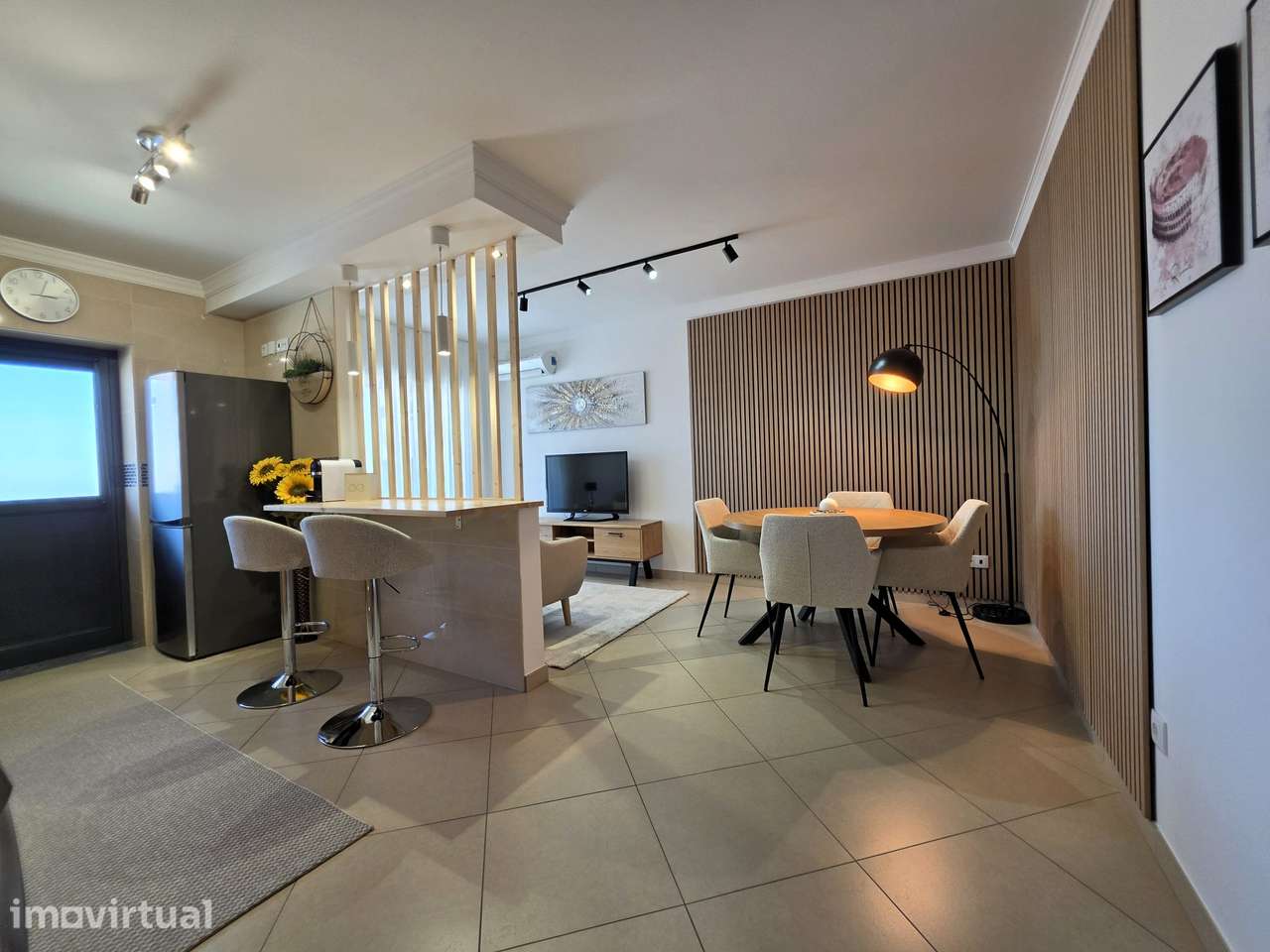Apartamento Moderno com Piscina, Varanda e Estacionamento no Algarve - Grande imagem: 5/31