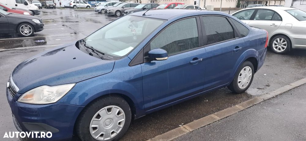 Ford Focus 1.6i Trend - 3