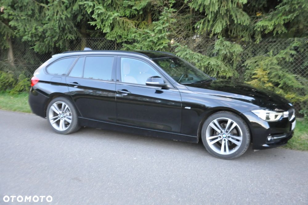 BMW Seria 3 318d Sport Line - 28