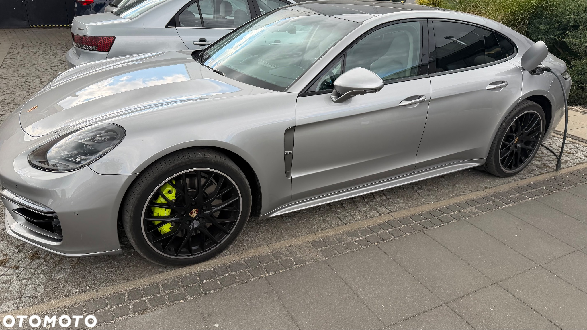 Porsche Panamera 4 E-Hybrid Platinum Edition - 23
