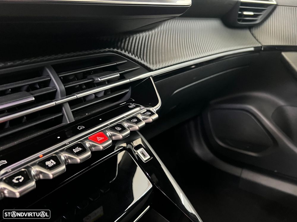 Peugeot 2008 1.2 PureTech Allure Pack EAT8 - 23