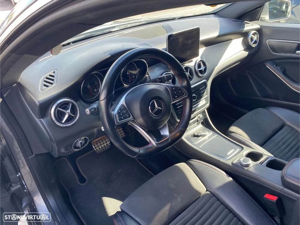 Mercedes-Benz CLA 200 d Shooting Brake AMG Line Aut. - 13