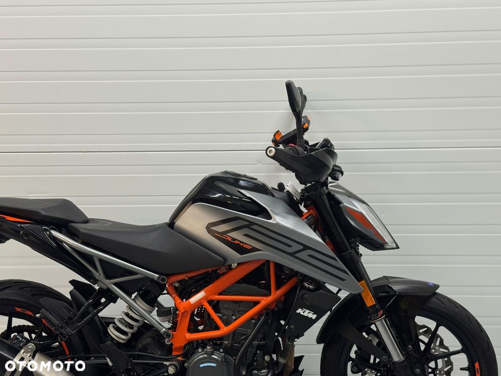 KTM Duke - 4
